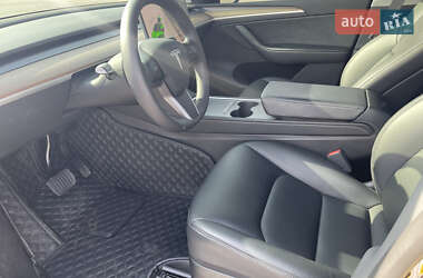 Внедорожник / Кроссовер Tesla Model Y 2023 в 