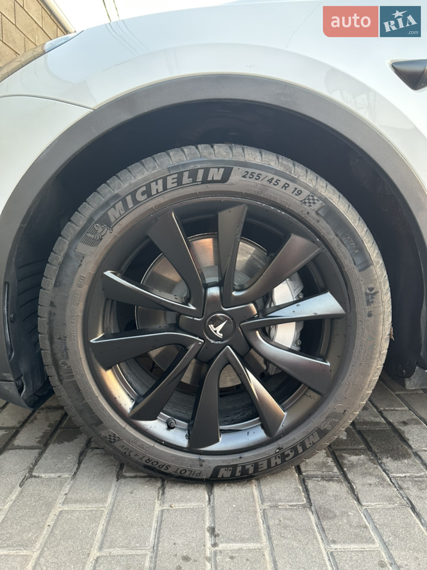 2020 Tesla Model Y - мініатюра 16