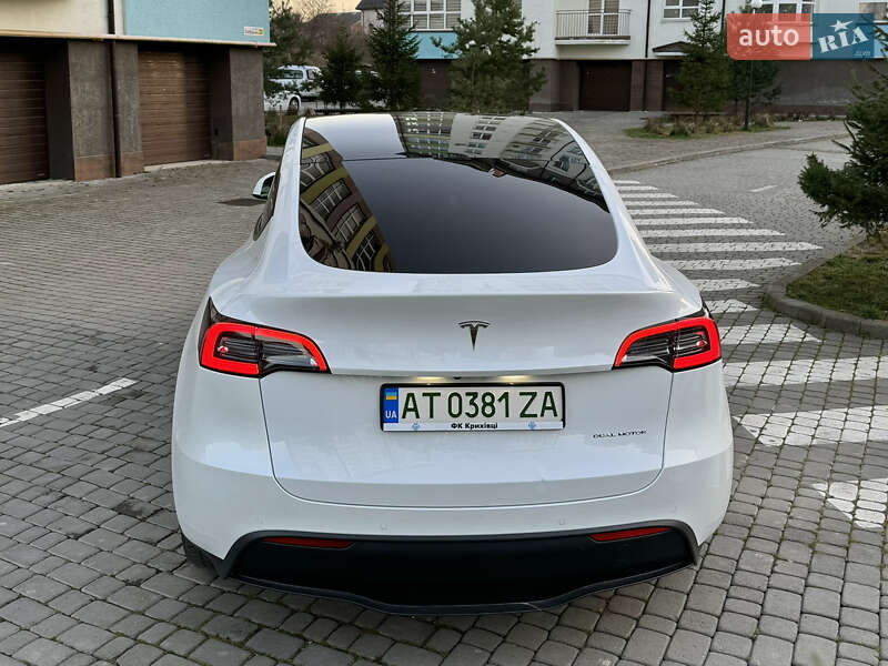 Внедорожник / Кроссовер Tesla Model Y 2022 в Ивано-Франковске