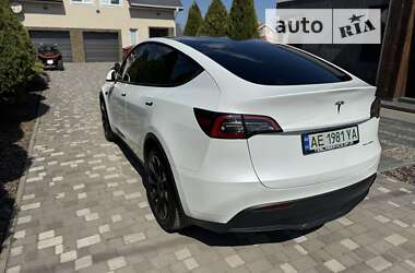 Внедорожник / Кроссовер Tesla Model Y 2021 в Днепре