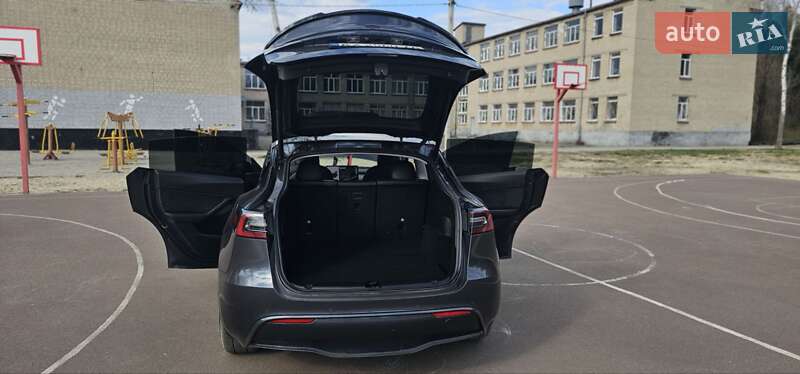 Внедорожник / Кроссовер Tesla Model Y 2021 в Харькове