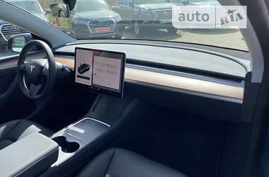 Внедорожник / Кроссовер Tesla Model Y 2023 в Львове