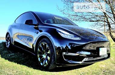 Внедорожник / Кроссовер Tesla Model Y 2022 в 