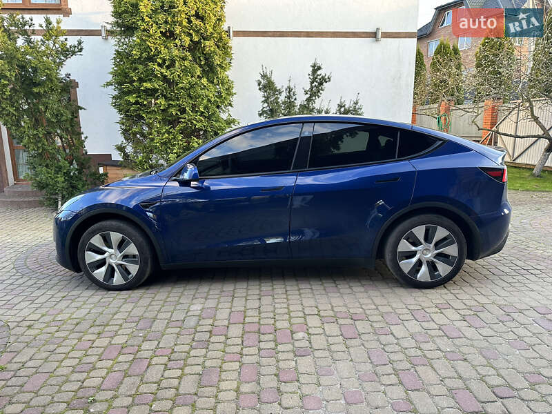 Внедорожник / Кроссовер Tesla Model Y 2021 в Львове
