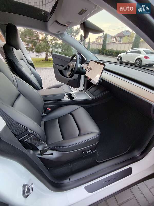 Внедорожник / Кроссовер Tesla Model Y 2022 в Запорожье