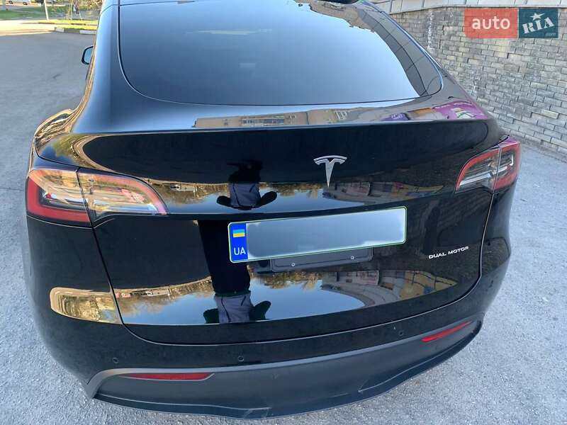 Позашляховик / Кросовер Tesla Model Y 2021 в Нікополі