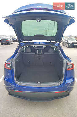Позашляховик / Кросовер Tesla Model Y 2022 в Львові
