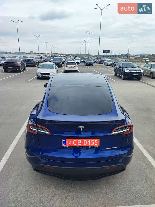 Позашляховик / Кросовер Tesla Model Y 2022 в Львові