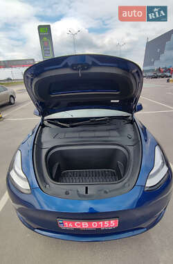 Позашляховик / Кросовер Tesla Model Y 2022 в Львові
