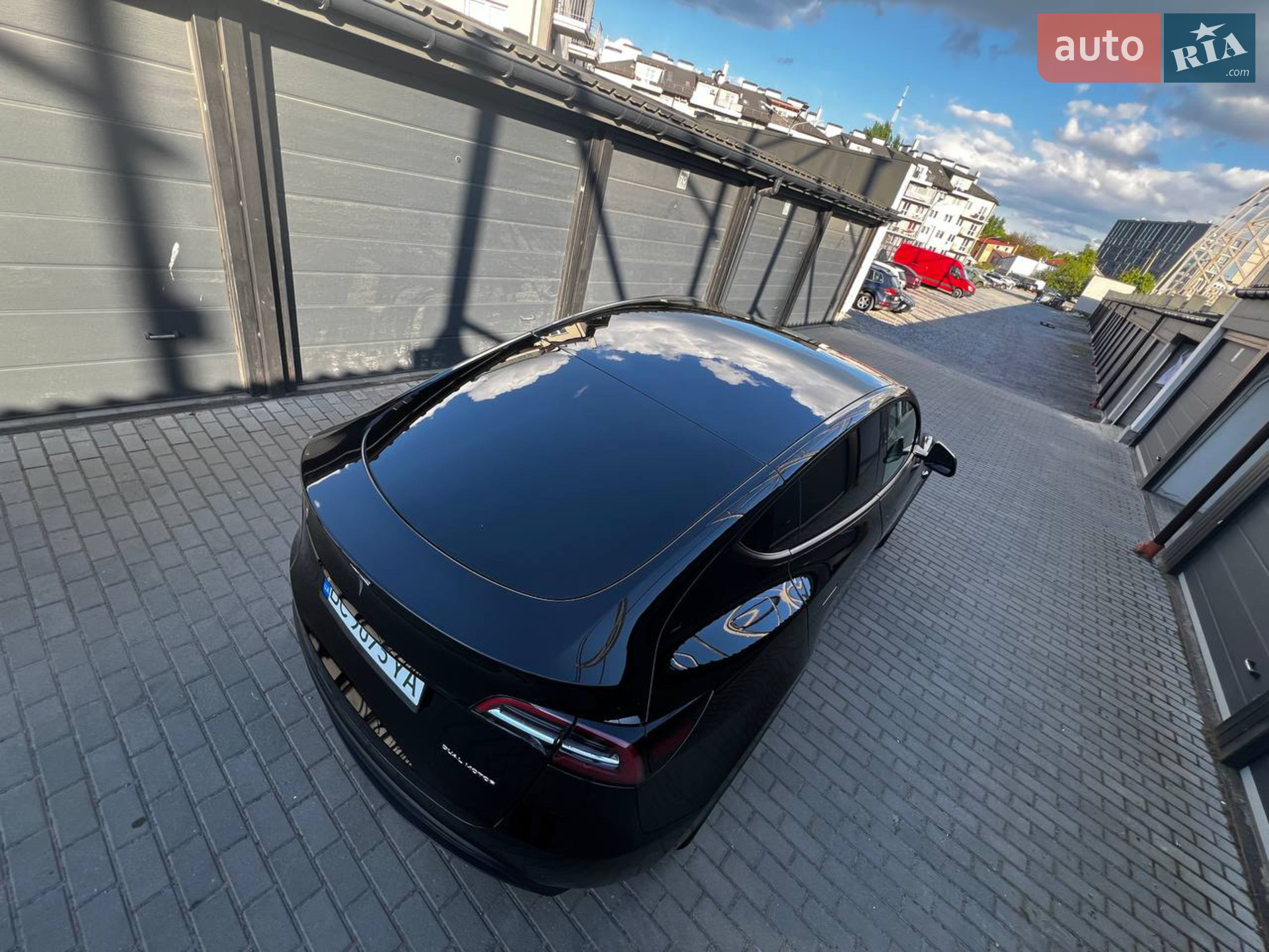 2022 Tesla Model Y - мініатюра 23