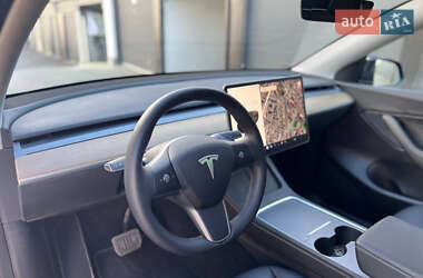 Внедорожник / Кроссовер Tesla Model Y 2022 в Львове
