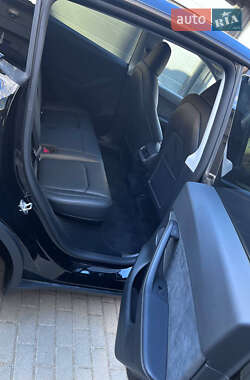 Внедорожник / Кроссовер Tesla Model Y 2022 в Львове
