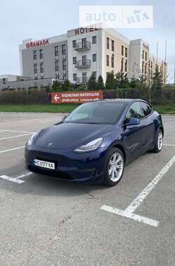 Позашляховик / Кросовер Tesla Model Y 2022 в Львові