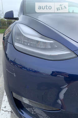 Позашляховик / Кросовер Tesla Model Y 2022 в Львові