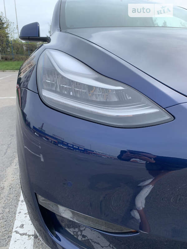 Внедорожник / Кроссовер Tesla Model Y 2022 в Львове