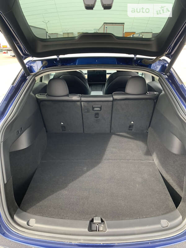 Внедорожник / Кроссовер Tesla Model Y 2022 в Львове