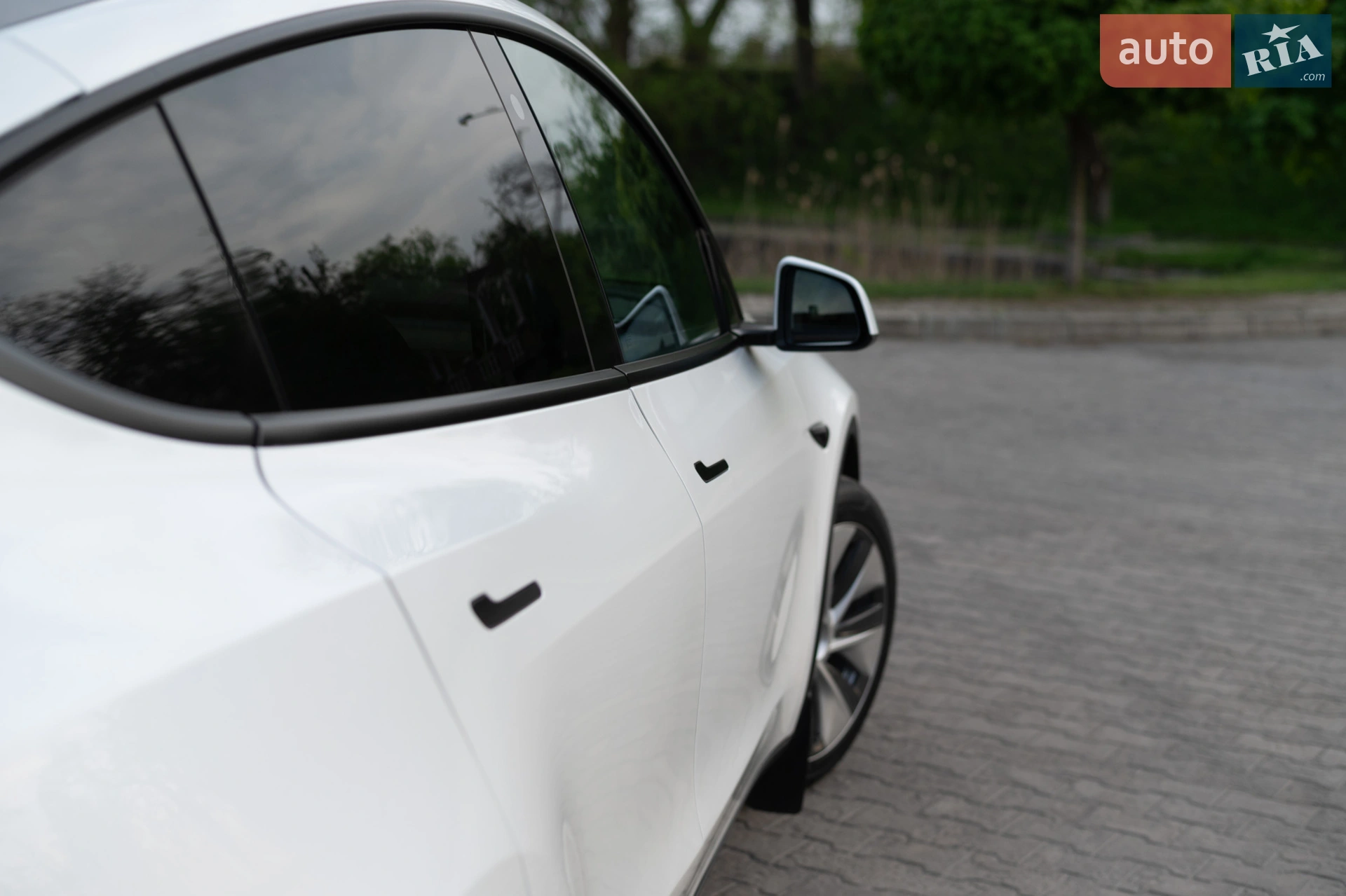 2023 Tesla Model Y - мініатюра 23