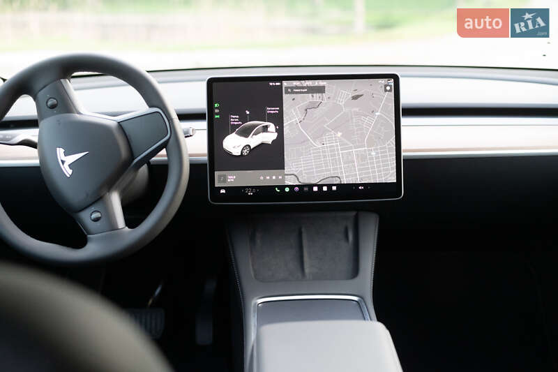 Внедорожник / Кроссовер Tesla Model Y 2023 в Днепре