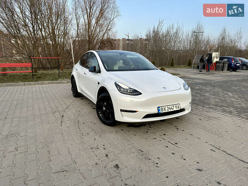 Внедорожник / Кроссовер Tesla Model Y 2021 в Хмельницком