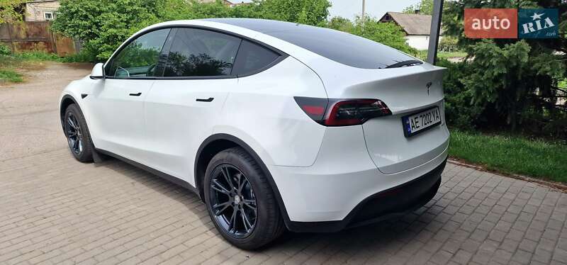 Внедорожник / Кроссовер Tesla Model Y 2023 в Днепре