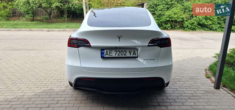 Внедорожник / Кроссовер Tesla Model Y 2023 в Днепре