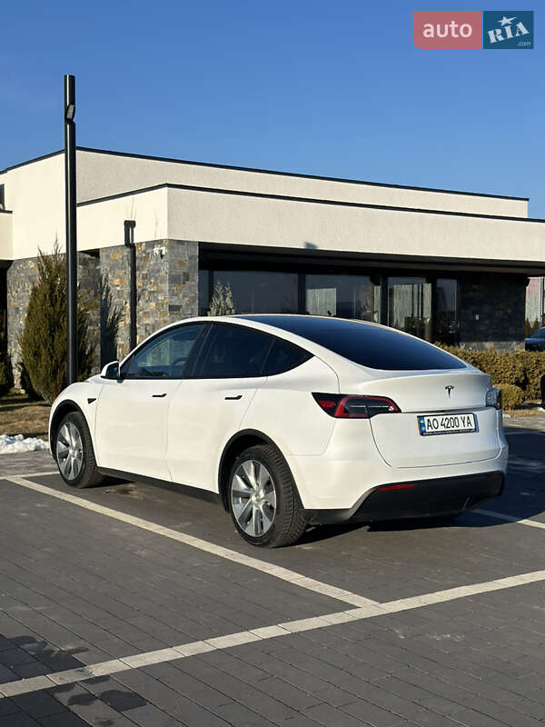 Внедорожник / Кроссовер Tesla Model Y 2022 в Мукачево