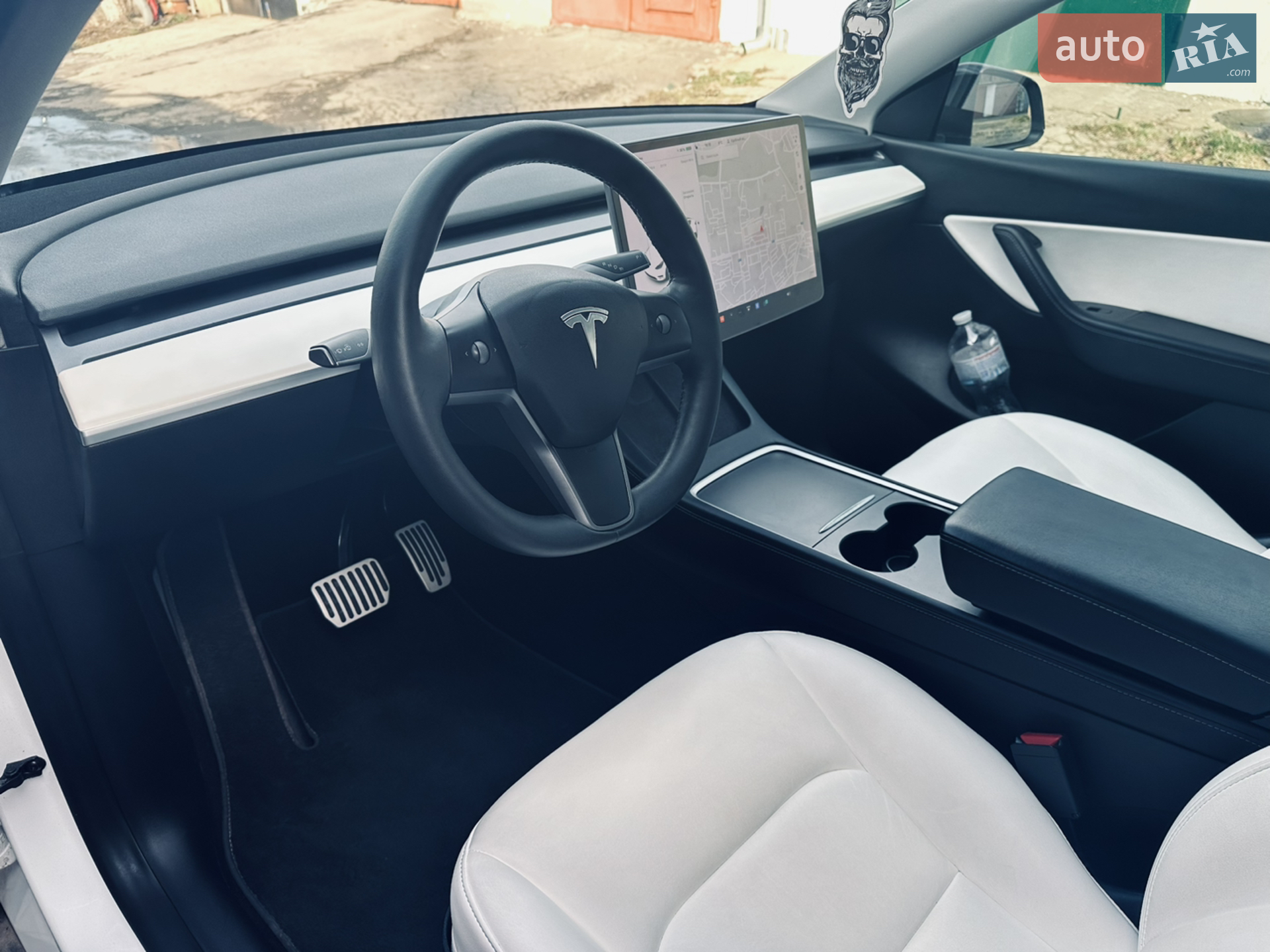 2021 Tesla Model Y - мініатюра 3