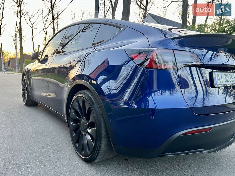 Позашляховик / Кросовер Tesla Model Y 2020 в Києві