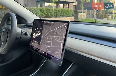 Внедорожник / Кроссовер Tesla Model Y 2020 в 