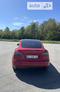 Внедорожник / Кроссовер Tesla Model Y 2023 в Львове