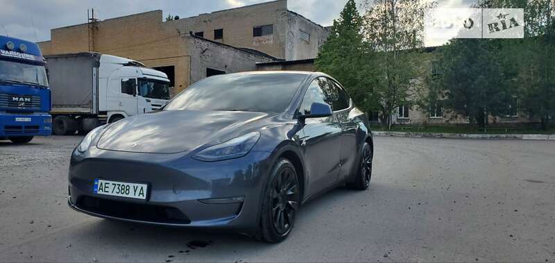 Внедорожник / Кроссовер Tesla Model Y 2021 в Павлограде