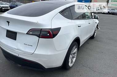 Tesla Model Y 2020