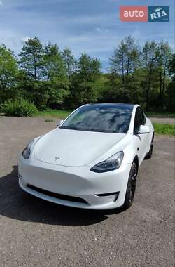 Внедорожник / Кроссовер Tesla Model Y 2023 в Львове