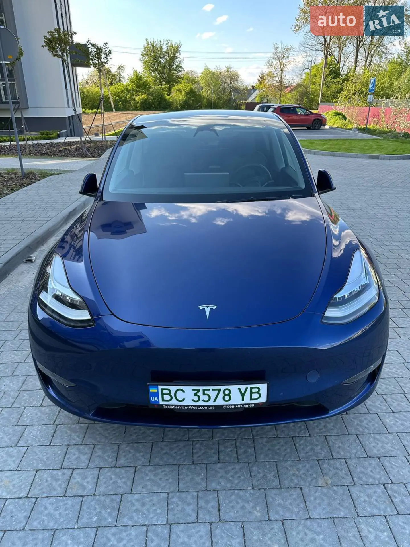 2022 Tesla Model Y - мініатюра 8