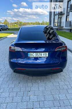 Внедорожник / Кроссовер Tesla Model Y 2022 в Пустомытах