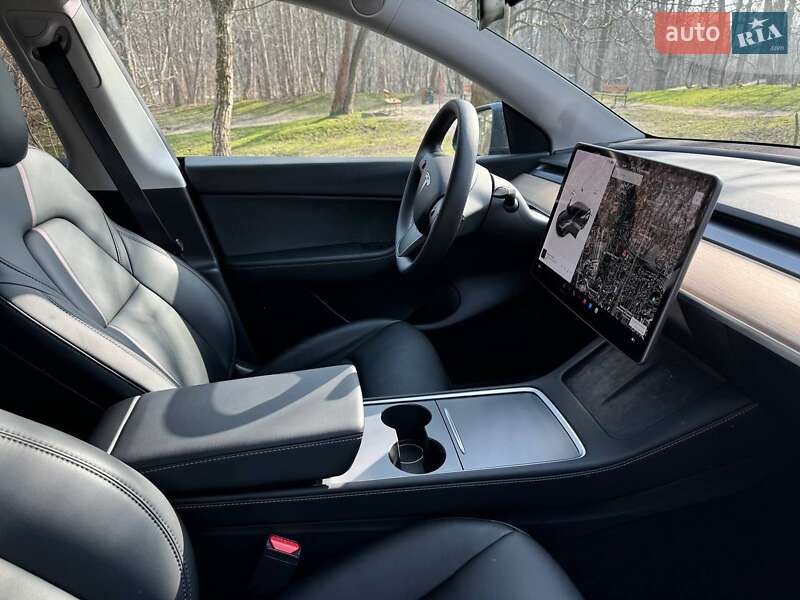 Позашляховик / Кросовер Tesla Model Y 2021 в Львові фото 15 Позашляховик / Кросовер Tesla Model Y 2021 в Львові