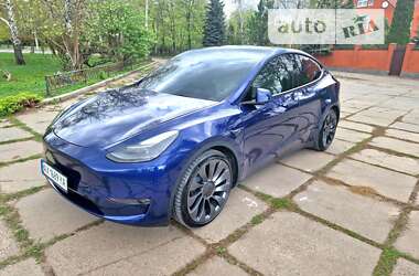 Tesla Model Y 2022