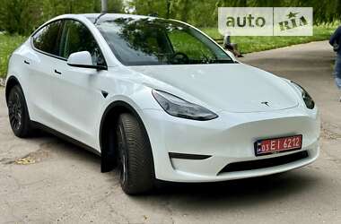 Внедорожник / Кроссовер Tesla Model Y 2023 в Ровно