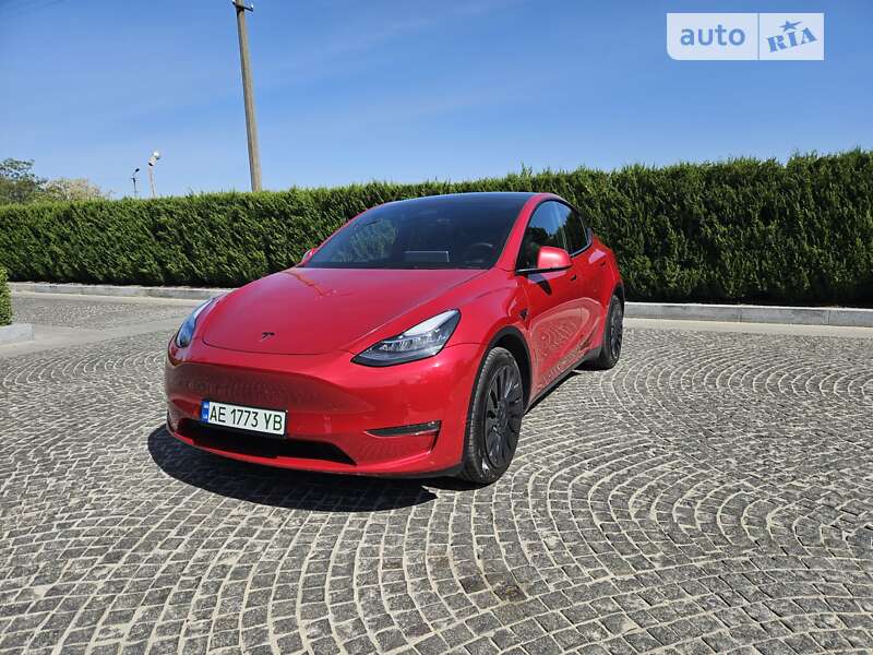 Позашляховик / Кросовер Tesla Model Y 2021 в Дніпрі