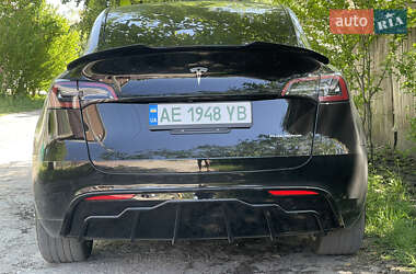 Внедорожник / Кроссовер Tesla Model Y 2023 в 
