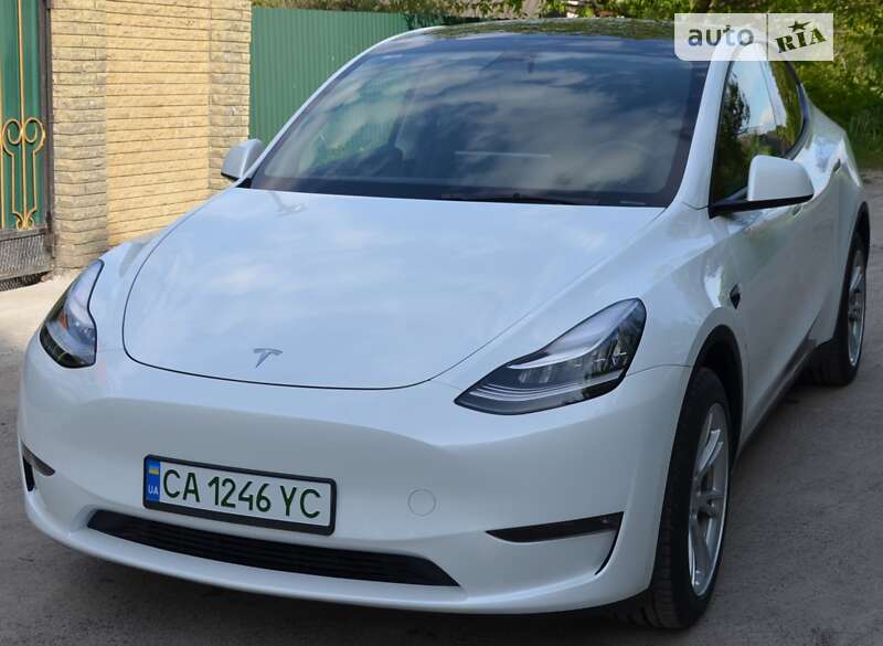 Позашляховик / Кросовер Tesla Model Y 2022 в Черкасах фото 2 Позашляховик / Кросовер Tesla Model Y 2022 в Черкасах