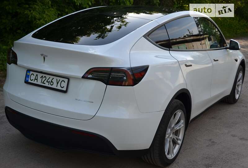 Позашляховик / Кросовер Tesla Model Y 2022 в Черкасах фото 6 Позашляховик / Кросовер Tesla Model Y 2022 в Черкасах
