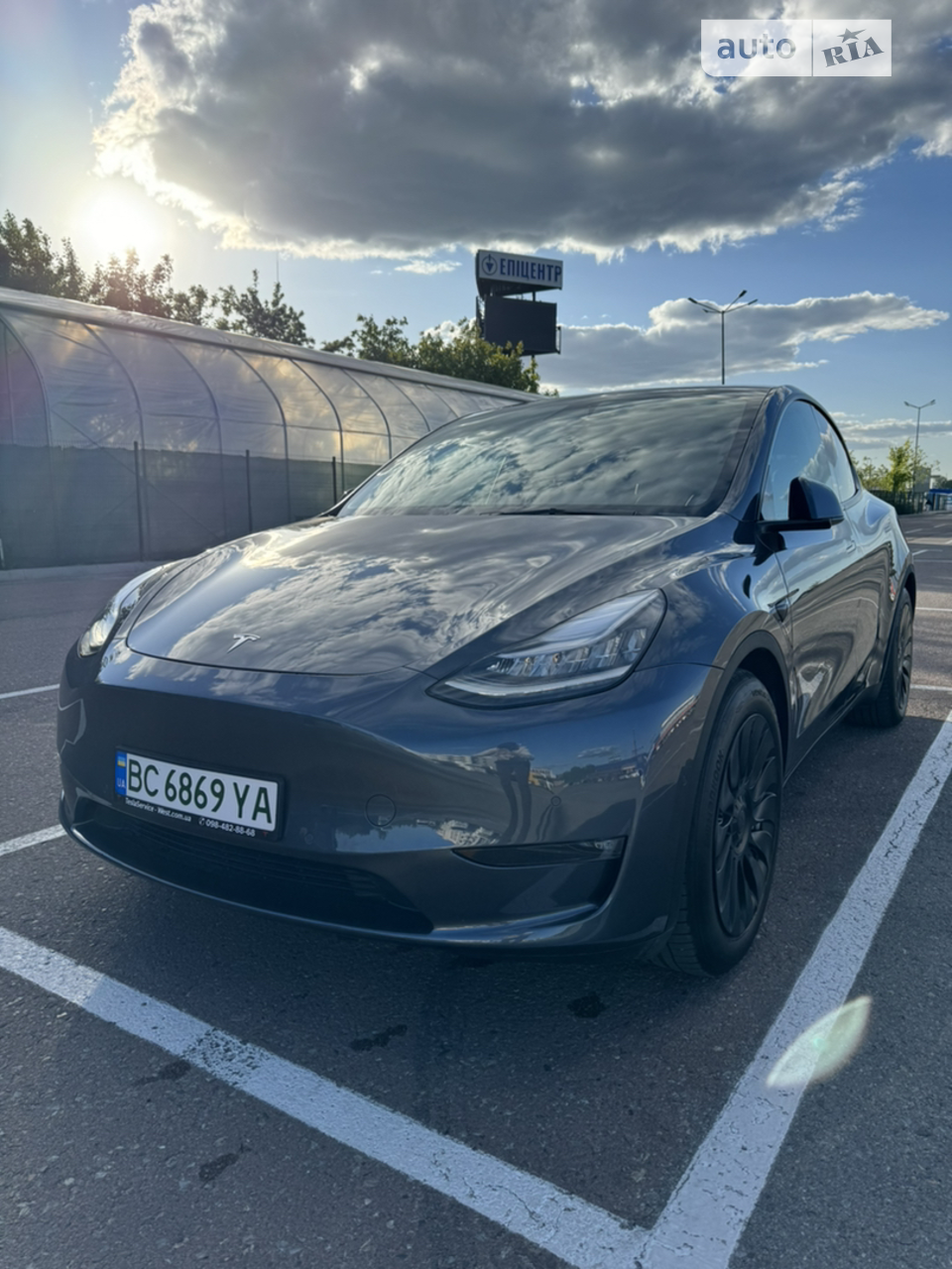 2020 Tesla Model Y - мініатюра 19