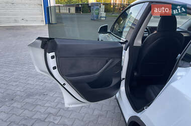 Позашляховик / Кросовер Tesla Model Y 2022 в Хмельницькому