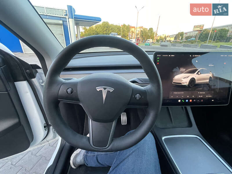 Позашляховик / Кросовер Tesla Model Y 2022 в Хмельницькому