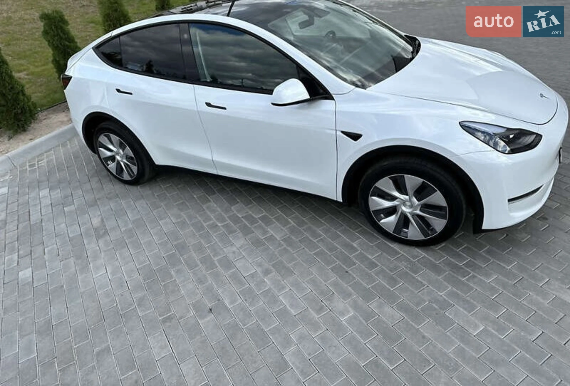 2023 Tesla Model Y - мініатюра 10
