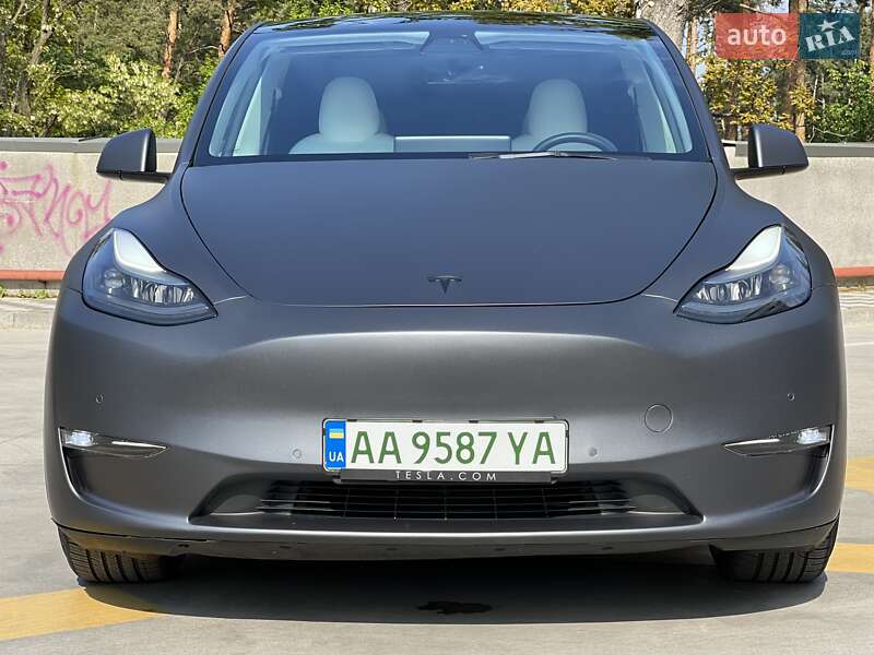 Внедорожник / Кроссовер Tesla Model Y 2022 в Киеве