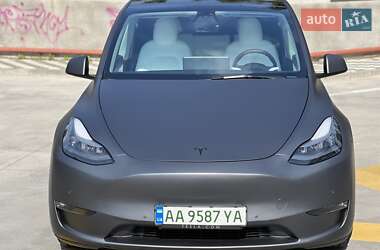 Внедорожник / Кроссовер Tesla Model Y 2022 в Киеве