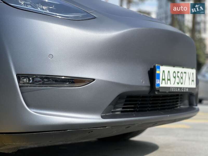 Внедорожник / Кроссовер Tesla Model Y 2022 в Киеве