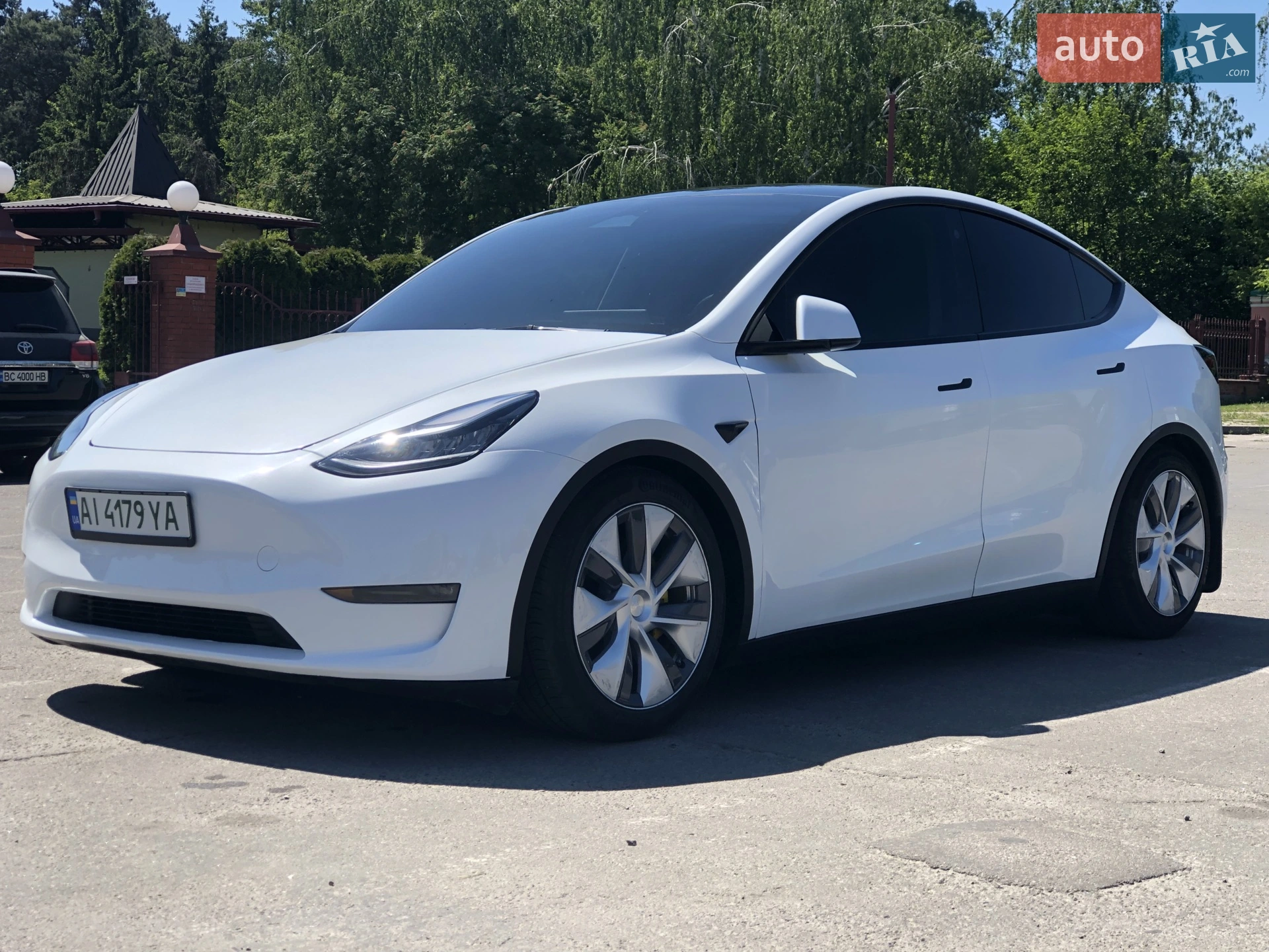 2023 Tesla Model Y - мініатюра 10